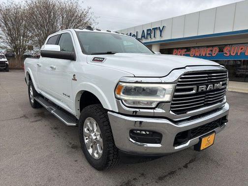 Bright White Clearcoat 2022 RAM 3500 Laramie Crew Cab 4x4 6'4' Box
