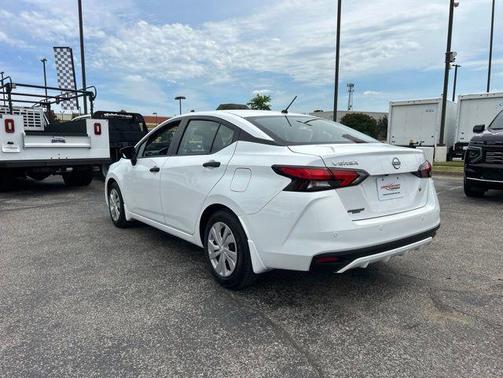 Fresh Powder 2024 Nissan Versa 1.6 S