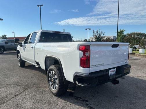 2025 Chevrolet Silverado 2500 Custom
