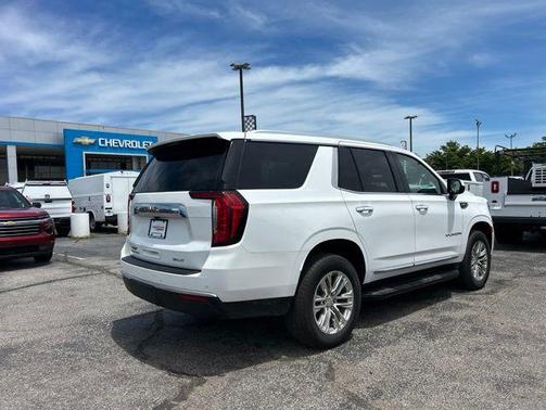 Summit White 2024 GMC Yukon SLT