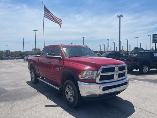 2018 RAM 2500 Tradesman Crew Cab 4x4 6'4' Box