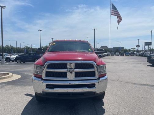 2018 RAM 2500 Tradesman Crew Cab 4x4 6'4' Box