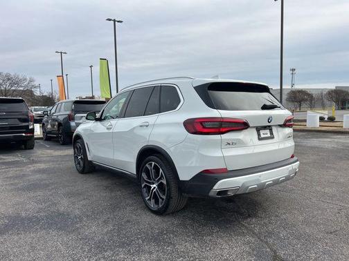 2023 BMW X5 sDrive40i