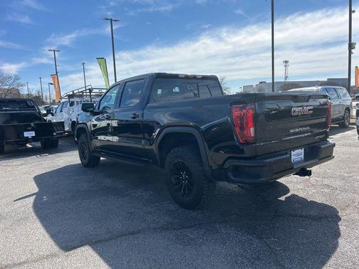 2023 GMC Sierra 1500 AT4X