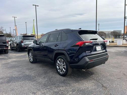 2022 Toyota RAV4 XLE Premium