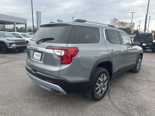 Sterling Metallic 2023 GMC Acadia AWD SLT