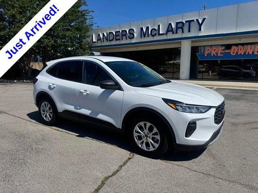 OXFORD WHITE 2024 Ford Escape Active