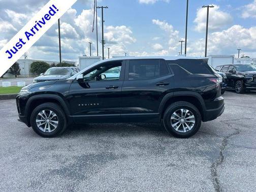Mosaic Black Metallic 2025 Chevrolet Equinox 1LT