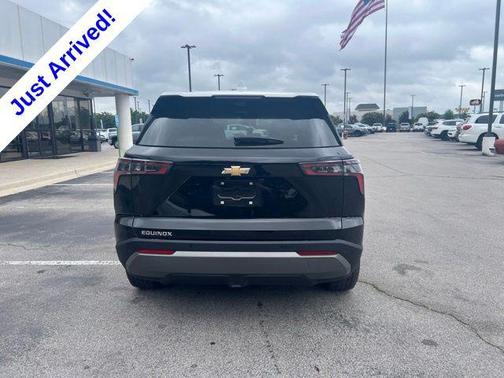 Mosaic Black Metallic 2025 Chevrolet Equinox 1LT
