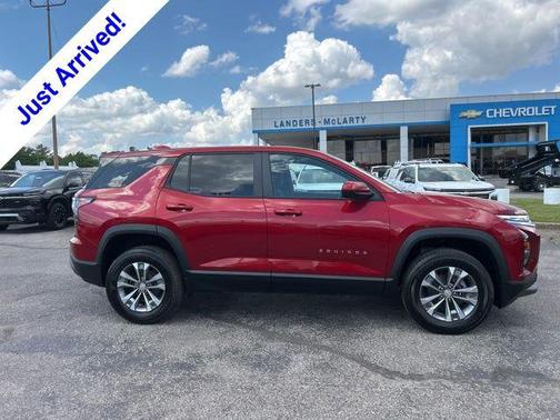 Radiant Red Tintcoat 2026 Chevrolet Equinox 1LT
