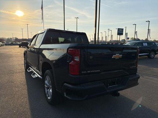 Northsky Blue Metallic 2022 Chevrolet Silverado 1500 Limited Custom