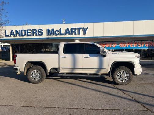 2025 Chevrolet Silverado 2500 High Country