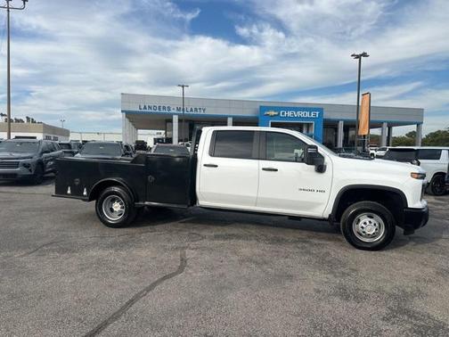 2025 Chevrolet Silverado 3500 WT