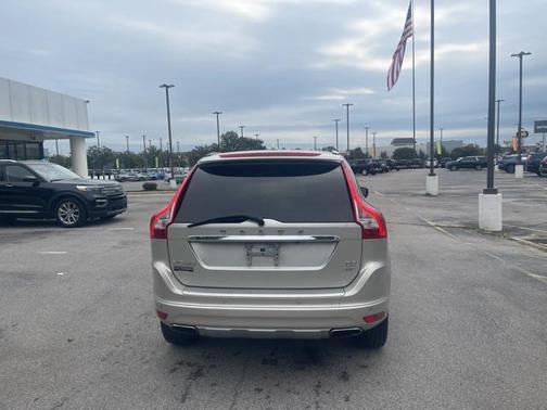 2017 Volvo XC60 T5 Inscription
