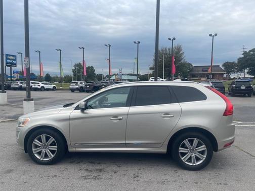 2017 Volvo XC60 T5 Inscription