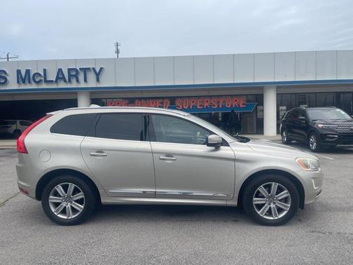 2017 Volvo XC60 T5 Inscription