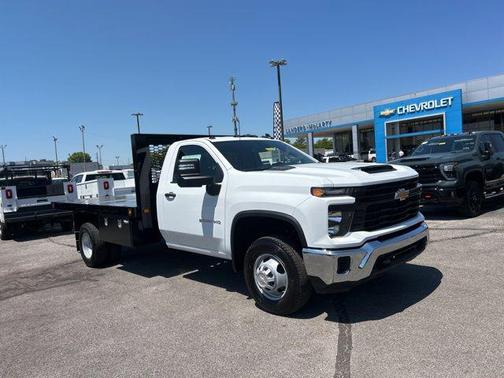 Summit White 2026 Chevrolet Silverado 3500 WT