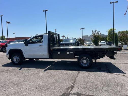 Summit White 2026 Chevrolet Silverado 3500 WT