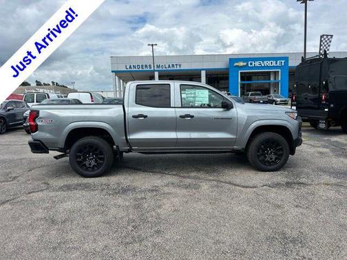 Sterling Gray Metallic 2026 Chevrolet Colorado WT