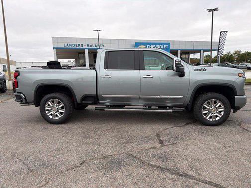 Sterling Gray Metallic 2026 Chevrolet Silverado 2500 High Country