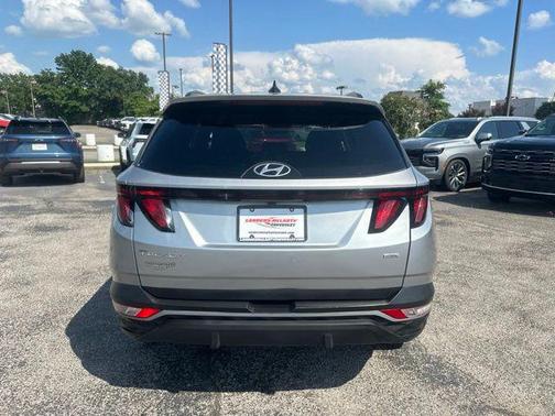 Shimmering Silver 2024 Hyundai TUCSON SEL