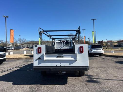 Summit White 2026 Chevrolet Silverado 3500 LT