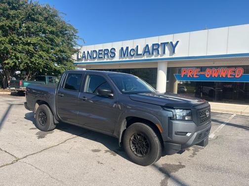 2022 Nissan Frontier S