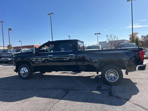 2026 Chevrolet Silverado 3500 LTZ