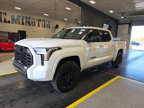 Ice Cap 2024 Toyota Tundra SR5