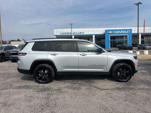 2023 Jeep Grand Cherokee L Altitude