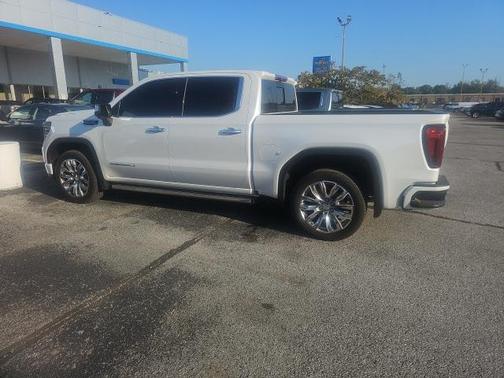 2025 GMC Sierra 1500 Denali