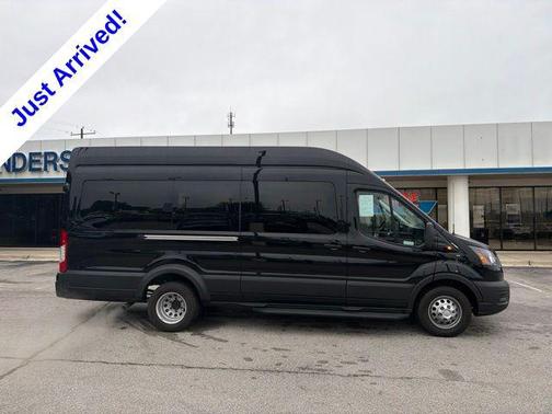 AGATE BLACK METALLIC 2026 Ford Transit-350 XL