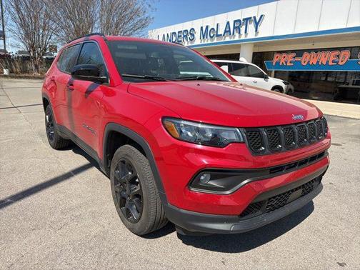 Redline Pearlcoat 2023 Jeep Compass Latitude Lux
