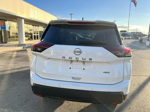 2024 Nissan Rogue S