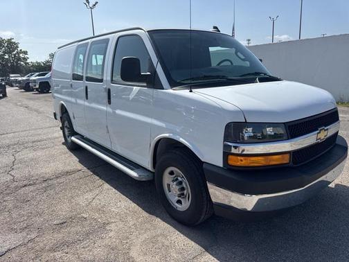 2023 Chevrolet Express 2500 RWD 2500 Regular Wheelbase WT