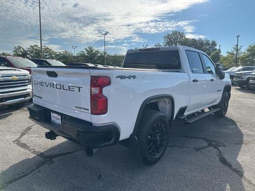2025 Chevrolet Silverado 2500 Custom