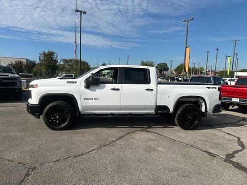 2025 Chevrolet Silverado 2500 Custom