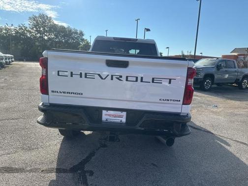 2025 Chevrolet Silverado 2500 Custom