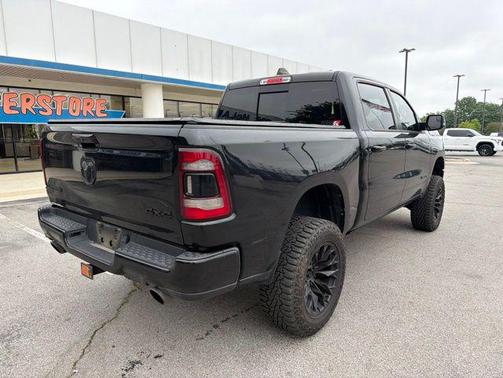 Diamond Black Crystal Pearlcoat 2023 RAM 1500 Laramie
