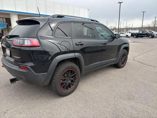 2022 Jeep Cherokee Trailhawk