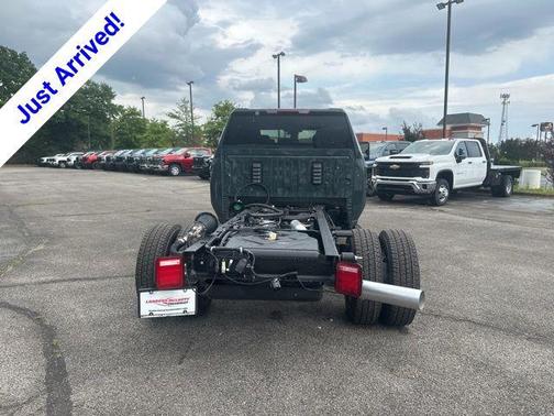 Cypress Gray 2026 Chevrolet Silverado 3500 LT