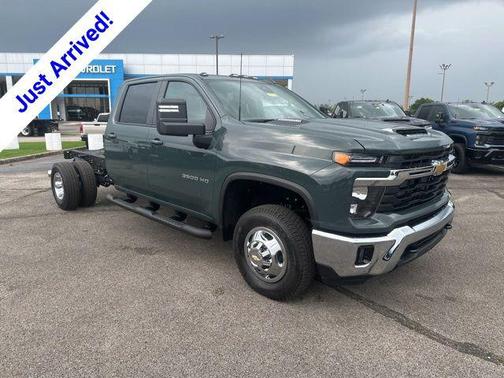 Cypress Gray 2026 Chevrolet Silverado 3500 LT