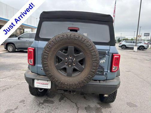 AZURE GRAY MET TRI-COAT 2023 Ford Bronco Black Diamond