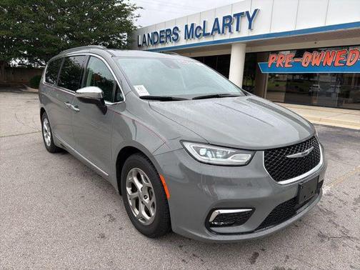 Ceramic Gray Clearcoat 2023 Chrysler Pacifica Limited