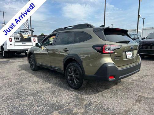 Autumn Green Metallic 2025 Subaru Outback Onyx Edition