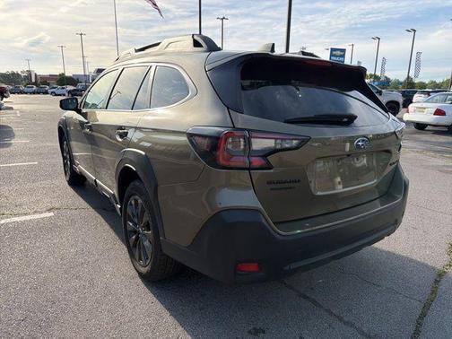 Autumn Green Metallic 2025 Subaru Outback Onyx Edition