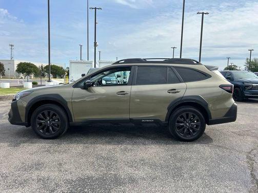 Autumn Green Metallic 2025 Subaru Outback Onyx Edition