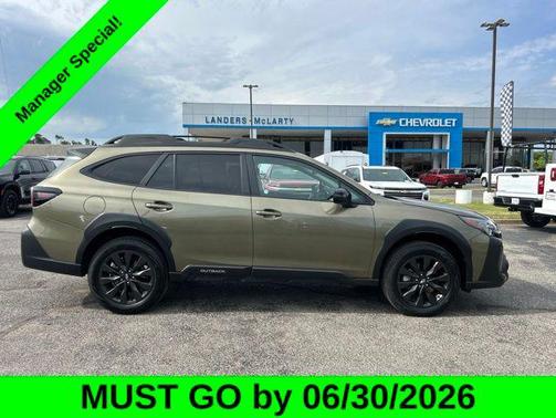 Autumn Green Metallic 2025 Subaru Outback Onyx Edition