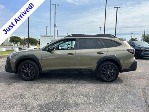 Autumn Green Metallic 2025 Subaru Outback Onyx Edition