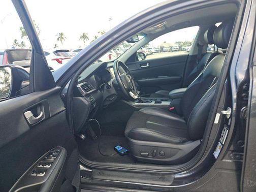 Platinum Graphite 2019 Kia Optima S